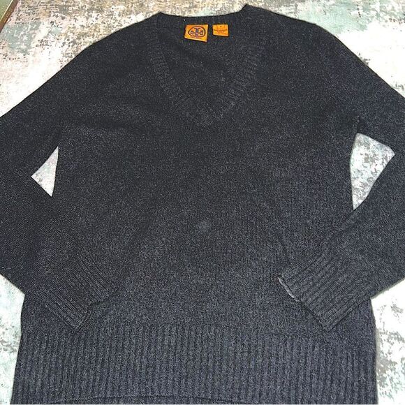 Tory Burch cashmere sweater - Picture 1 of 9
